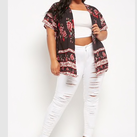 Plus size floral kimono - Picture 4 of 4